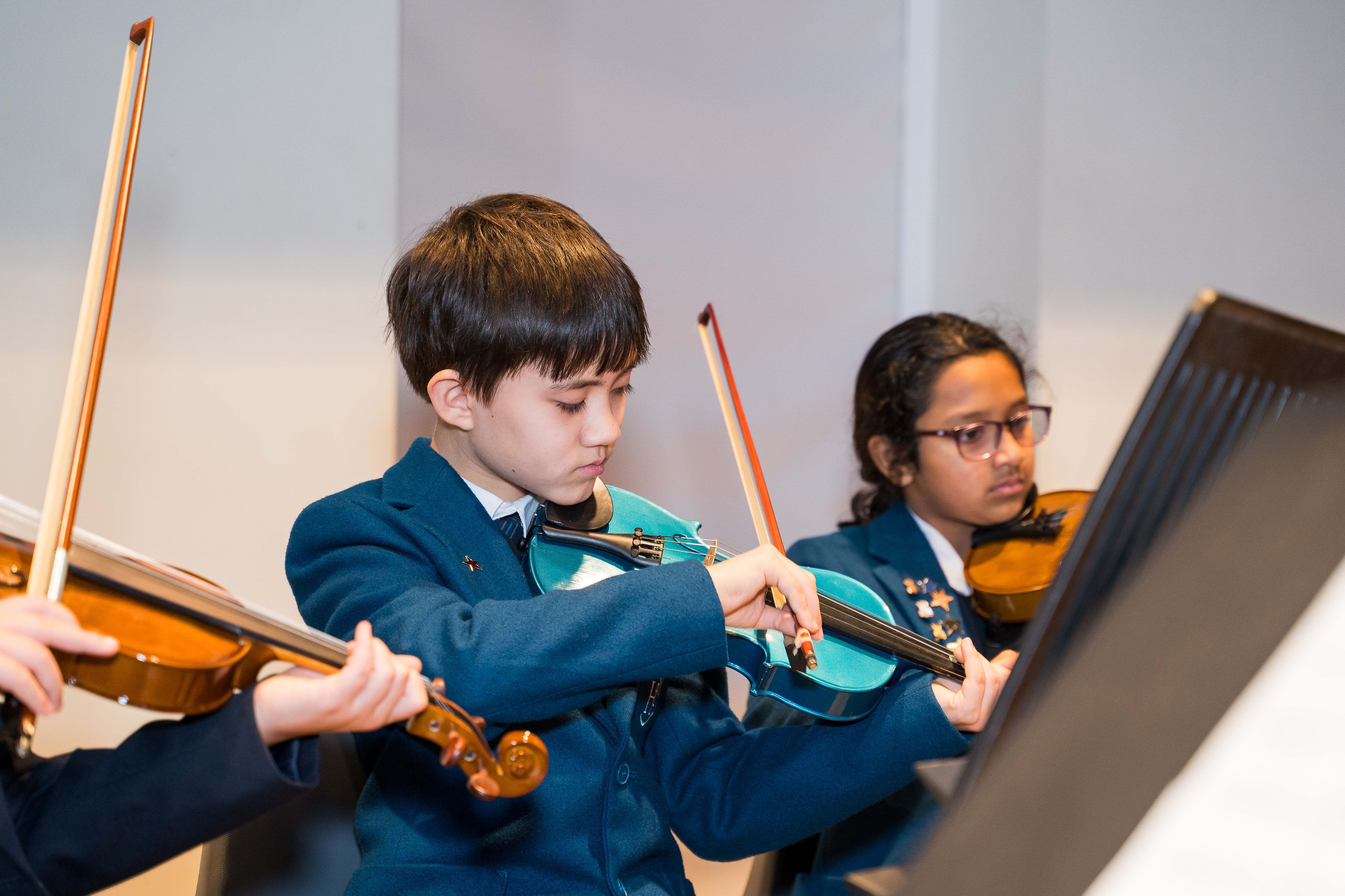 Music, Violins